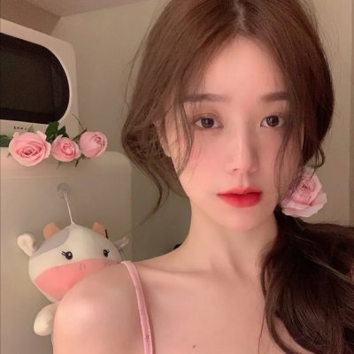 我被困在同一天一万年