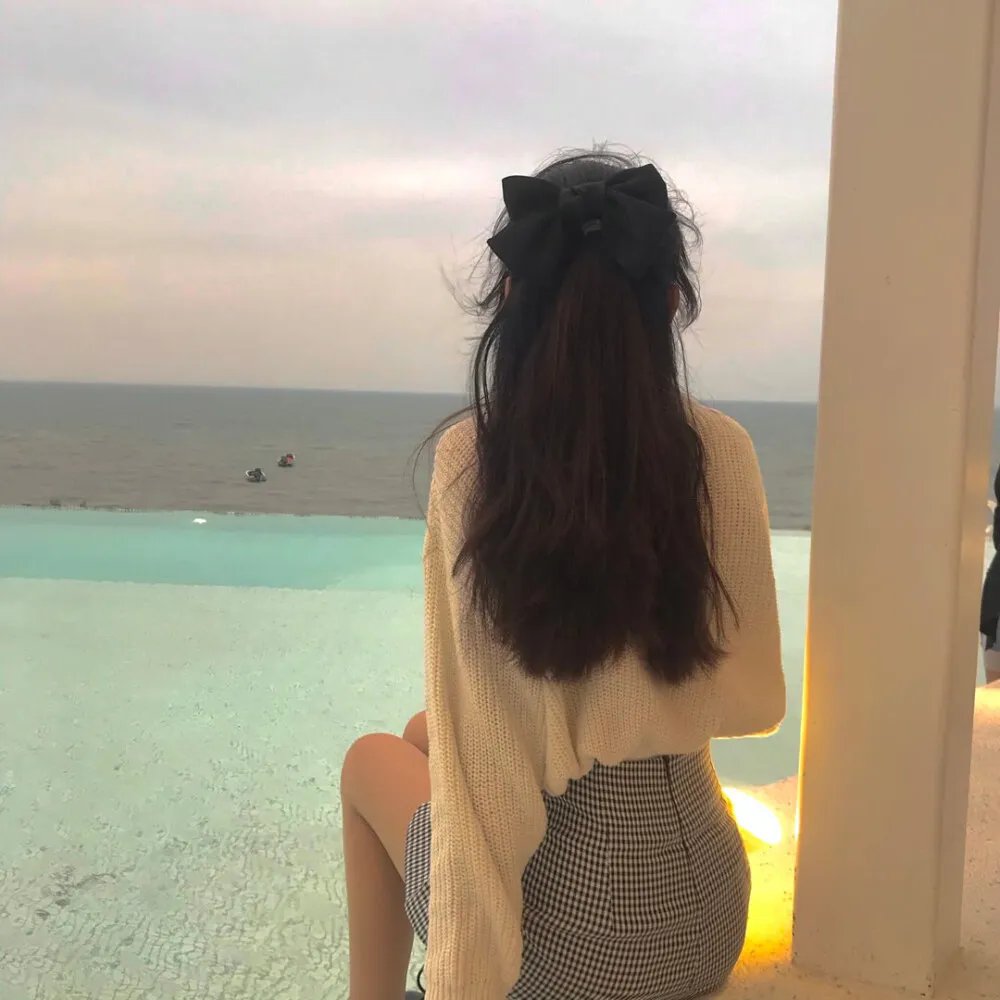 断绝关系后，三个姐姐跪地求饶